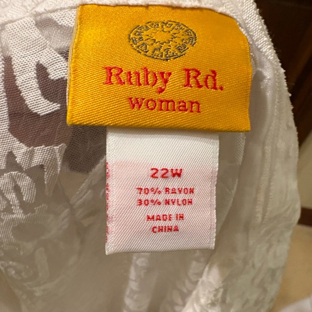 Ruby Rd. White Lace Blouse - image 5